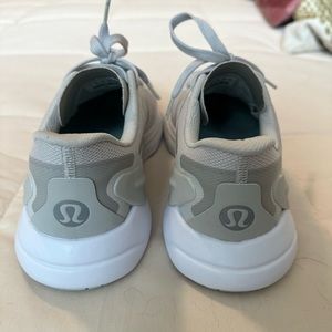 Blissfeel 2 Women’s Running Shoe Size 8